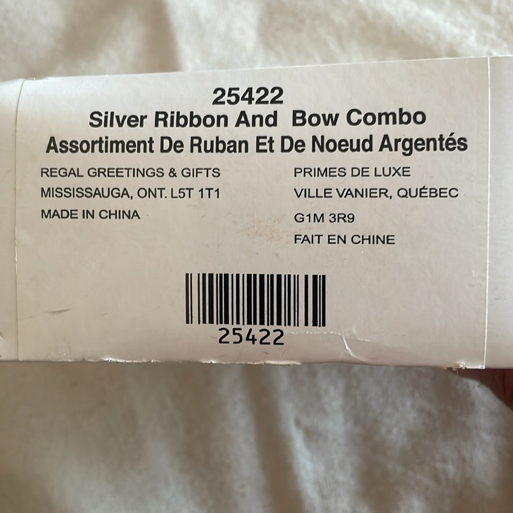 Silver Ribbons and Bows Combo Set - Picture 5 of 7